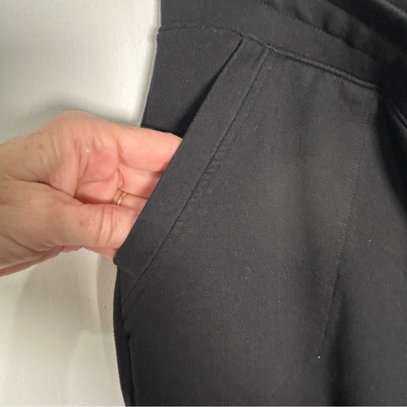 T by Talbots Black Capris Joggers Pockets Drawstring Waist NWOT - Picture 7 of 10